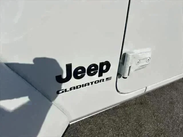 2025 Jeep Gladiator Sport S - Photo 18