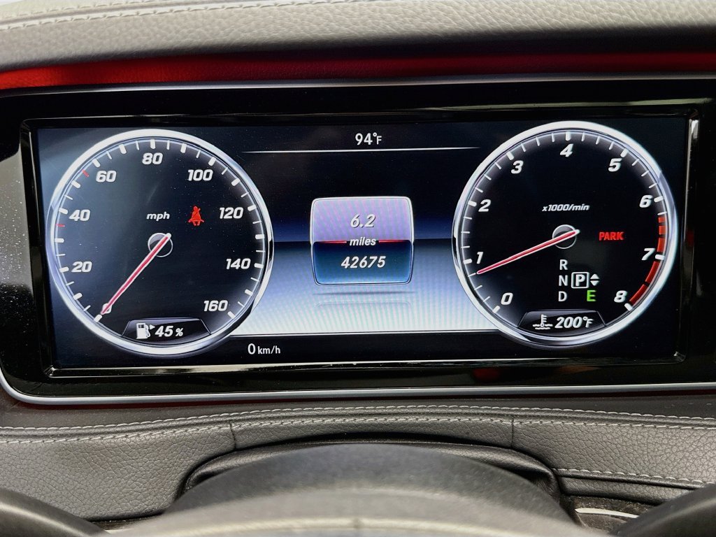 Used 2017 Black Mercedes-Benz S 550 image 33