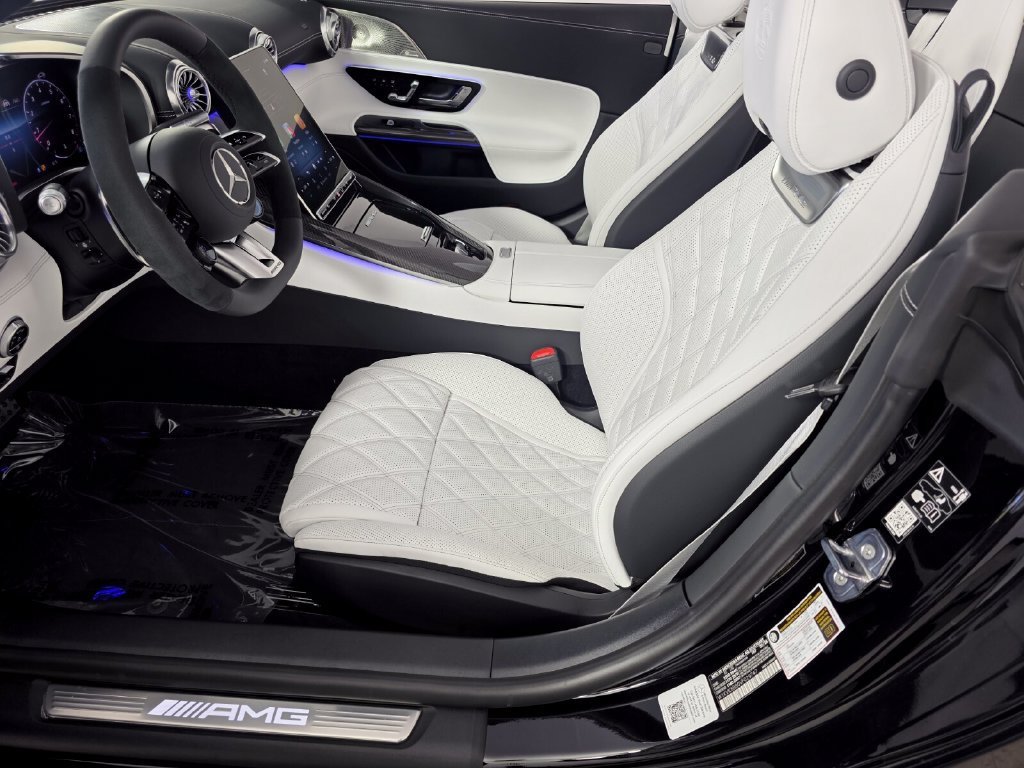 New 2027 Obsidian Black Metallic Mercedes-Benz AMG® SL 63 Roadster image 31