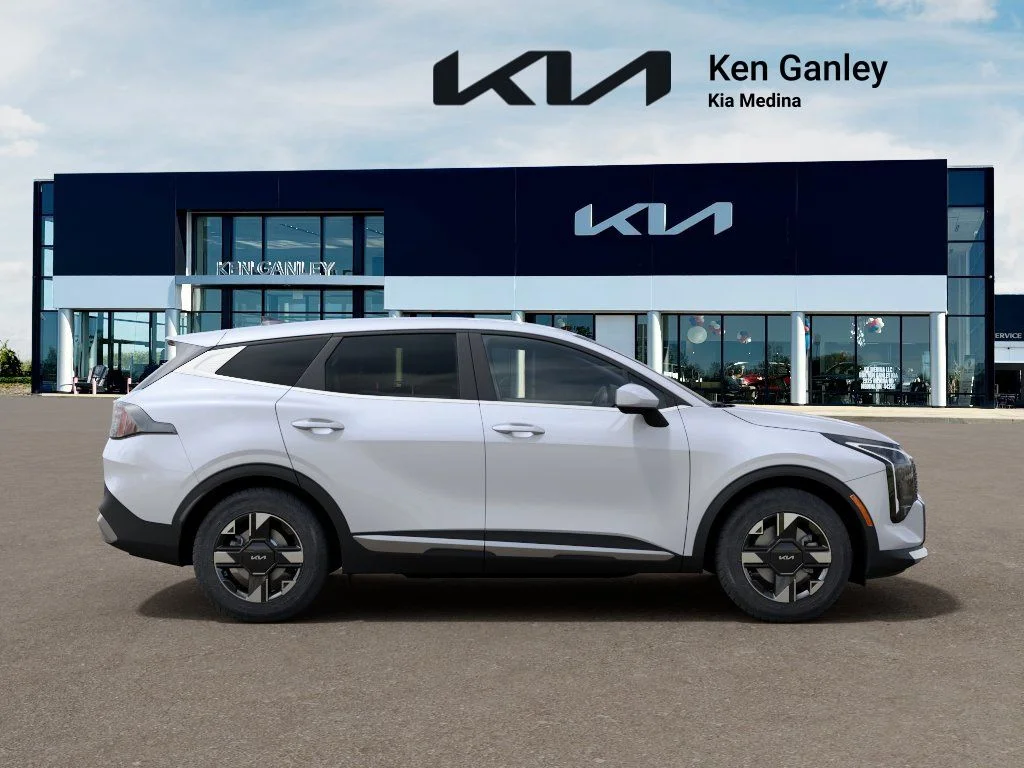 New 2026 Glacial White Pearl Kia LX image 7