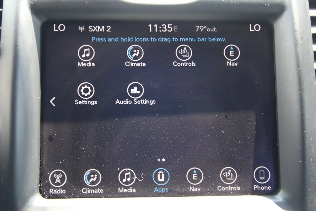 Used 2017 Gray Chrysler Limited image 30