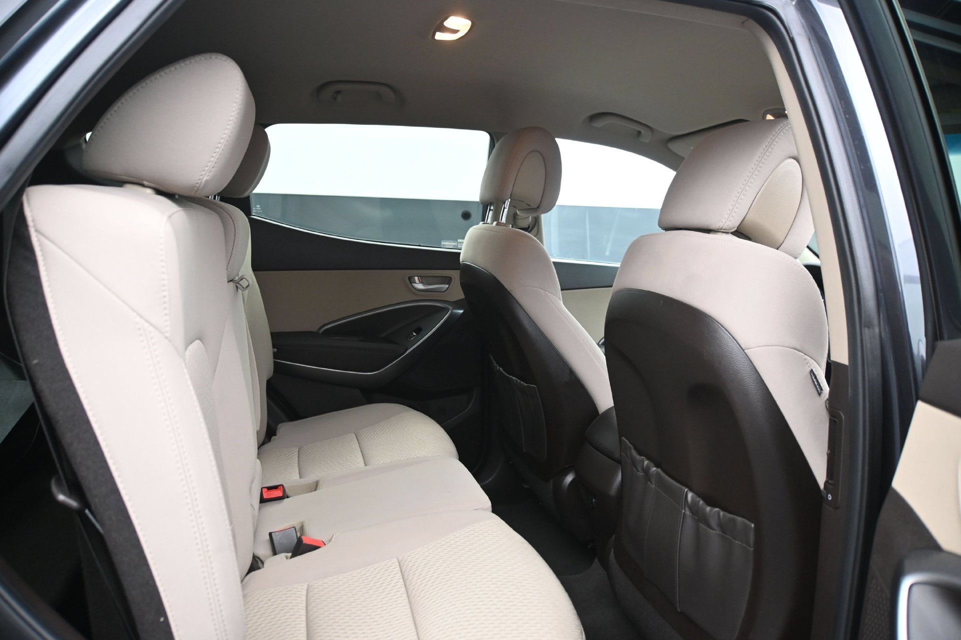 Certified Used 2018 Platinum Graphite Hyundai 2.4L Auto image 14