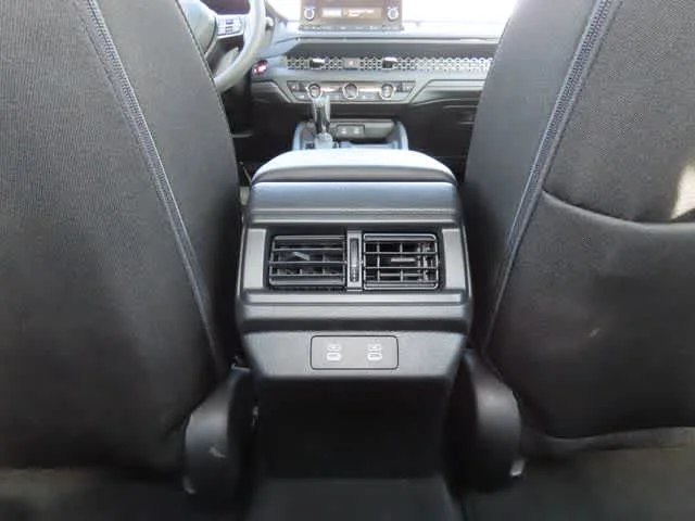 2025 Honda Accord SE - Photo 21