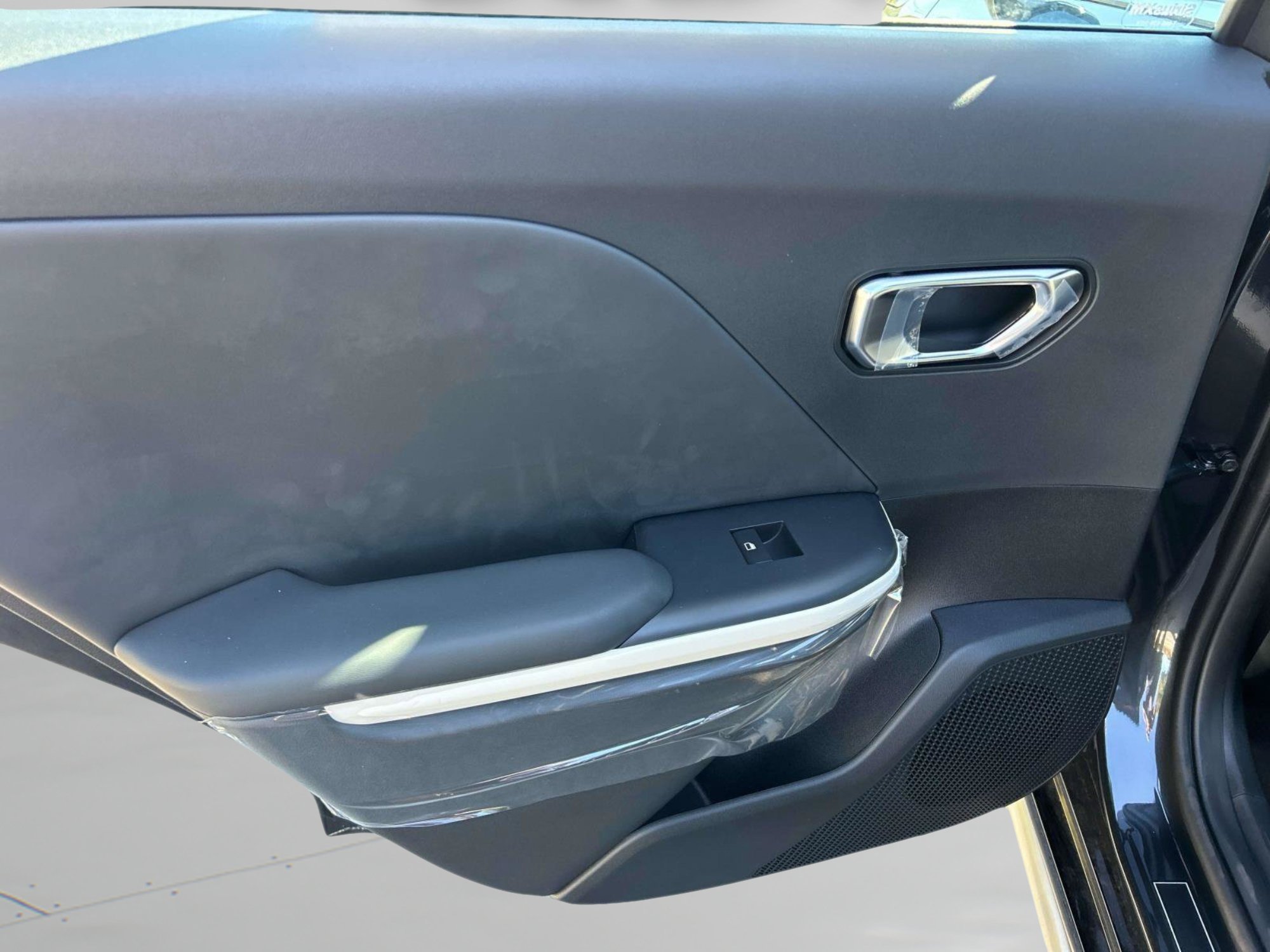 New 2027 Interstellar Gray Kia GT-Line image 16