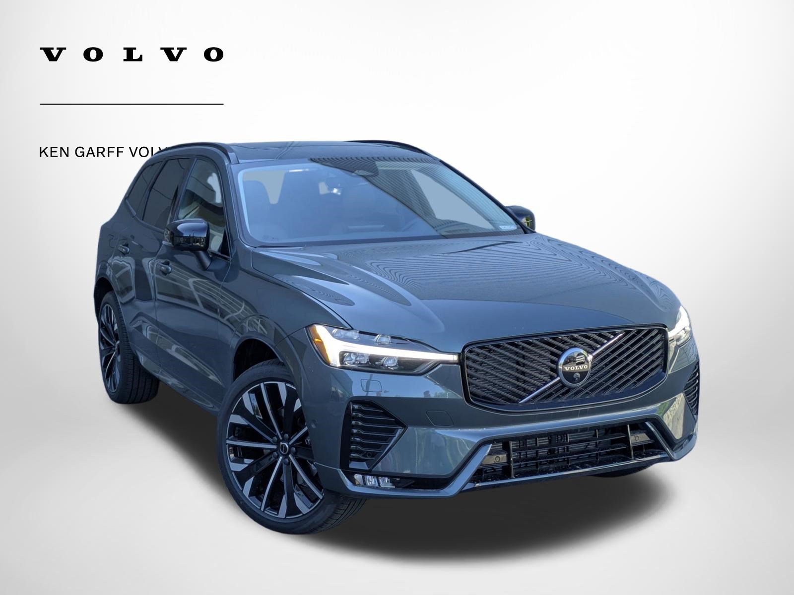 2026 Volvo XC60 B5 Ultra Dark AWD's photo