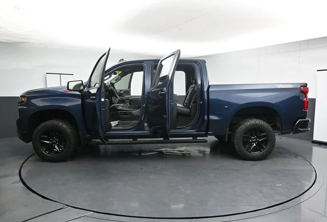 Used 2021 Blue Chevrolet LT Trail Boss image 36