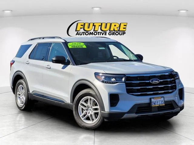 2026 Ford Explorer Active 4WD's photo