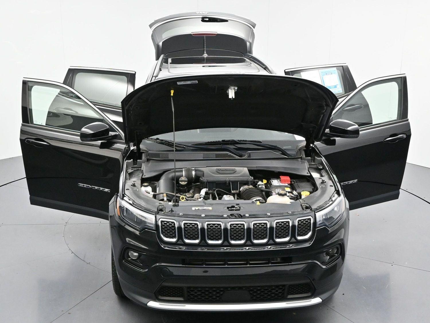 Used 2023 Diamond Black Crystal Pearlcoat Jeep Limited image 45