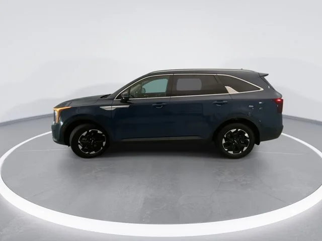 Used 2025 Black Kia S image 9