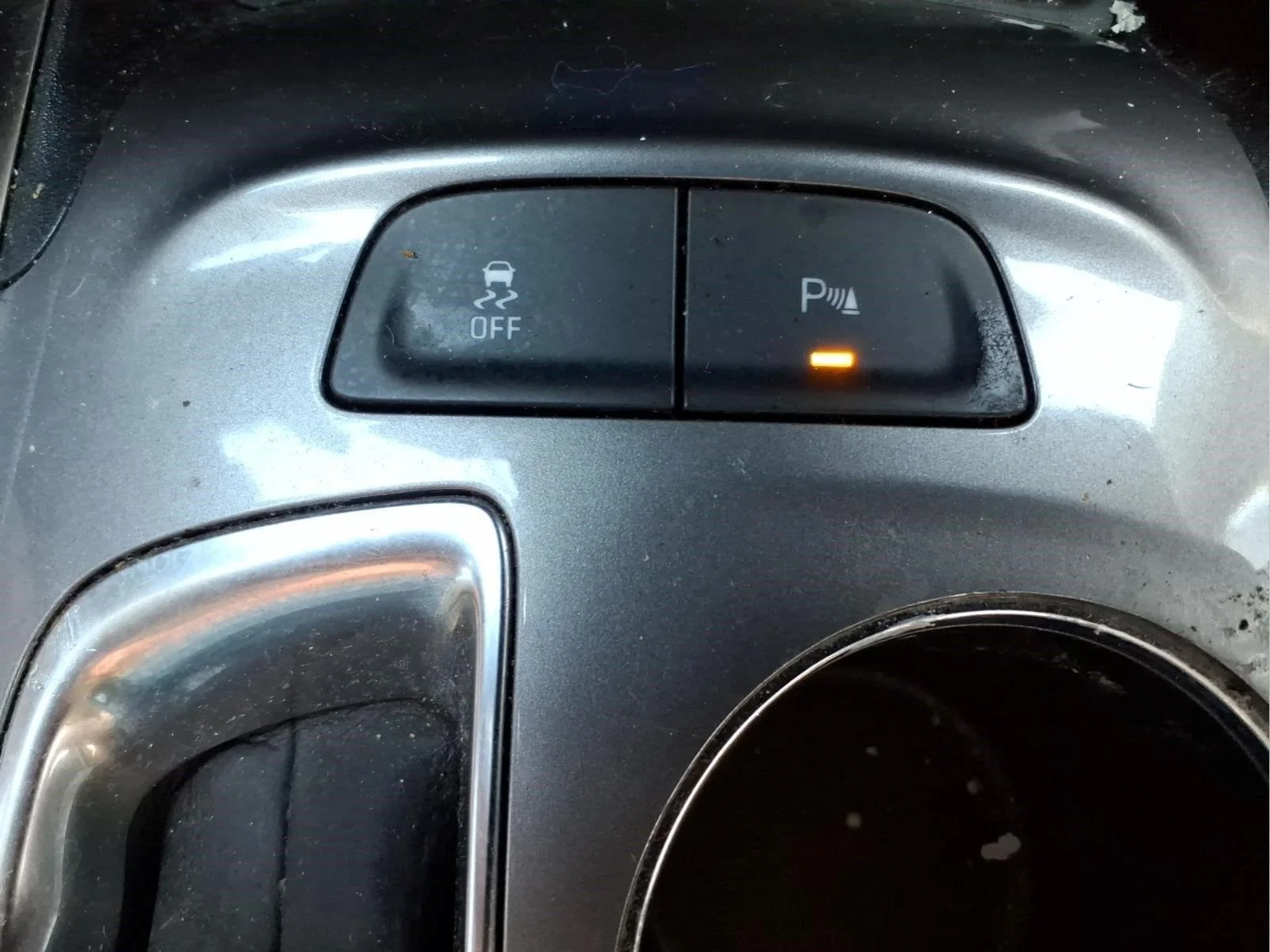 Used 2024 Mineral Gray Metallic Chevrolet 1LT image 29