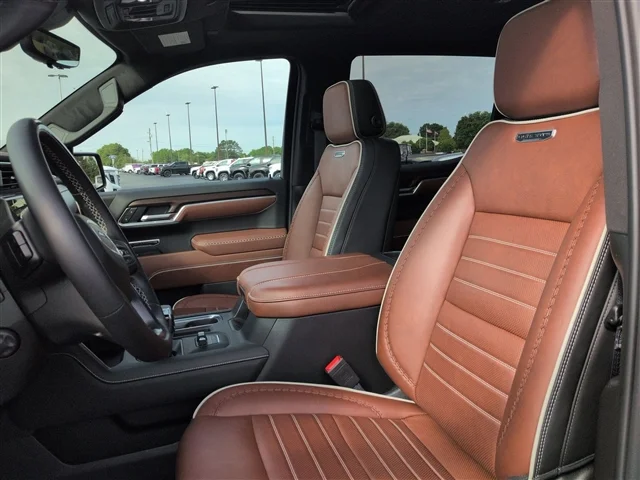 Used 2026 Titanium Rush Metallic GMC Denali Ultimate image 20
