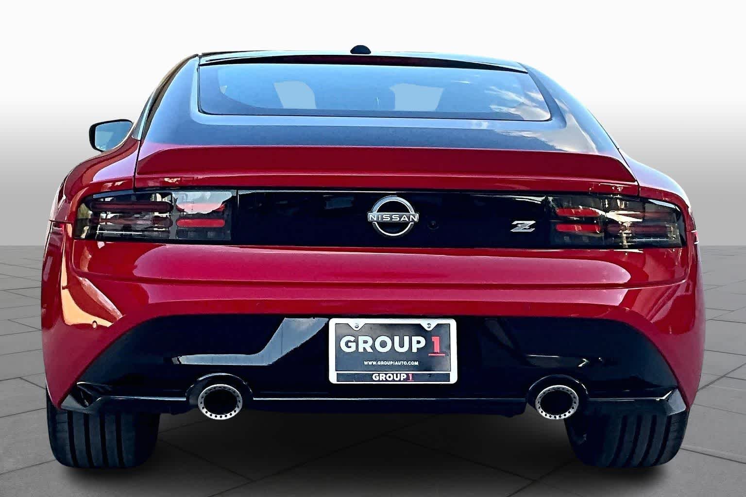 New 2026 Solid Red / Super Black Two-tone Nissan Performance image 4