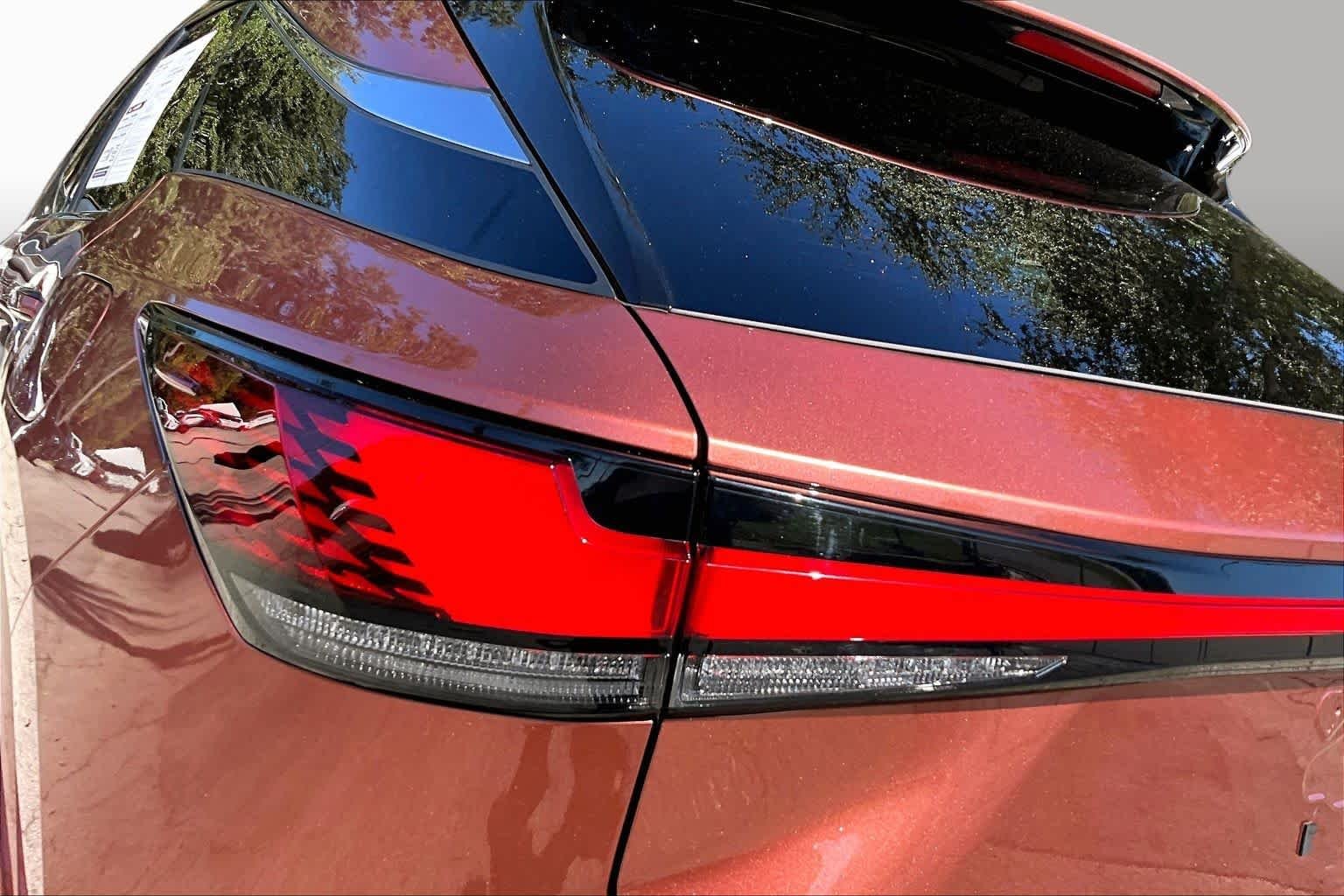 Used 2024 Copper Crest Lexus Premium Plus image 29