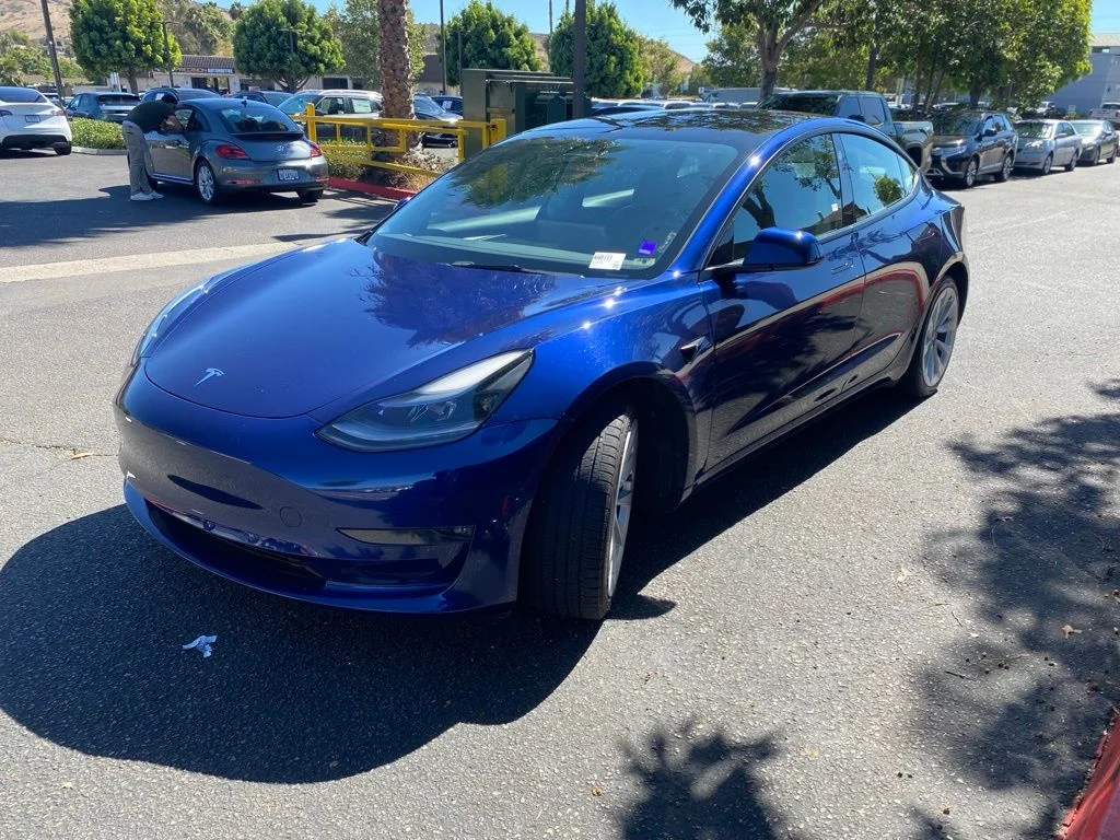 Used 2022 Blue Tesla Long Range image 5