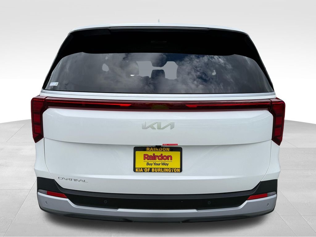 New 2027 Snow White Pearl Kia LXS image 6