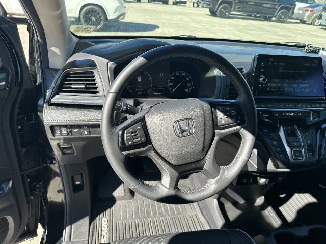 Used 2025 Black Honda Elite image 15