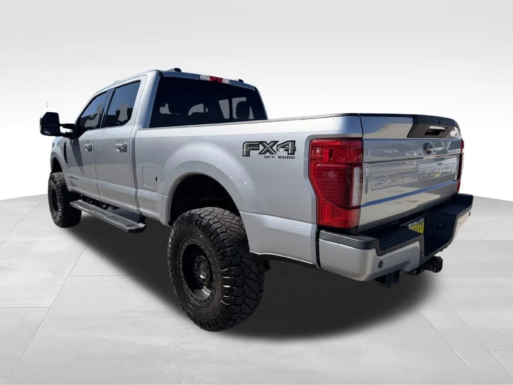 Used 2022 Silver Ford XL image 3
