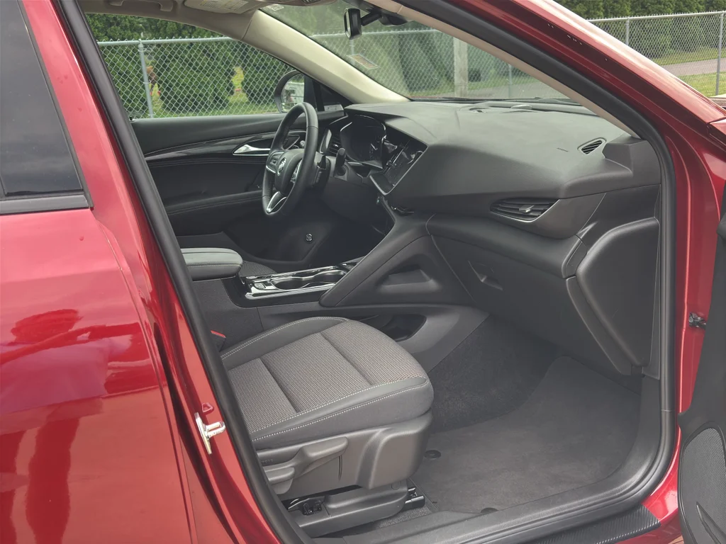 Used 2023 Cinnabar Metallic Buick Preferred image 12