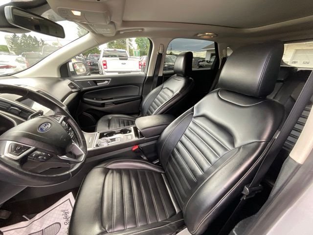 Used 2020 White Ford SEL image 13