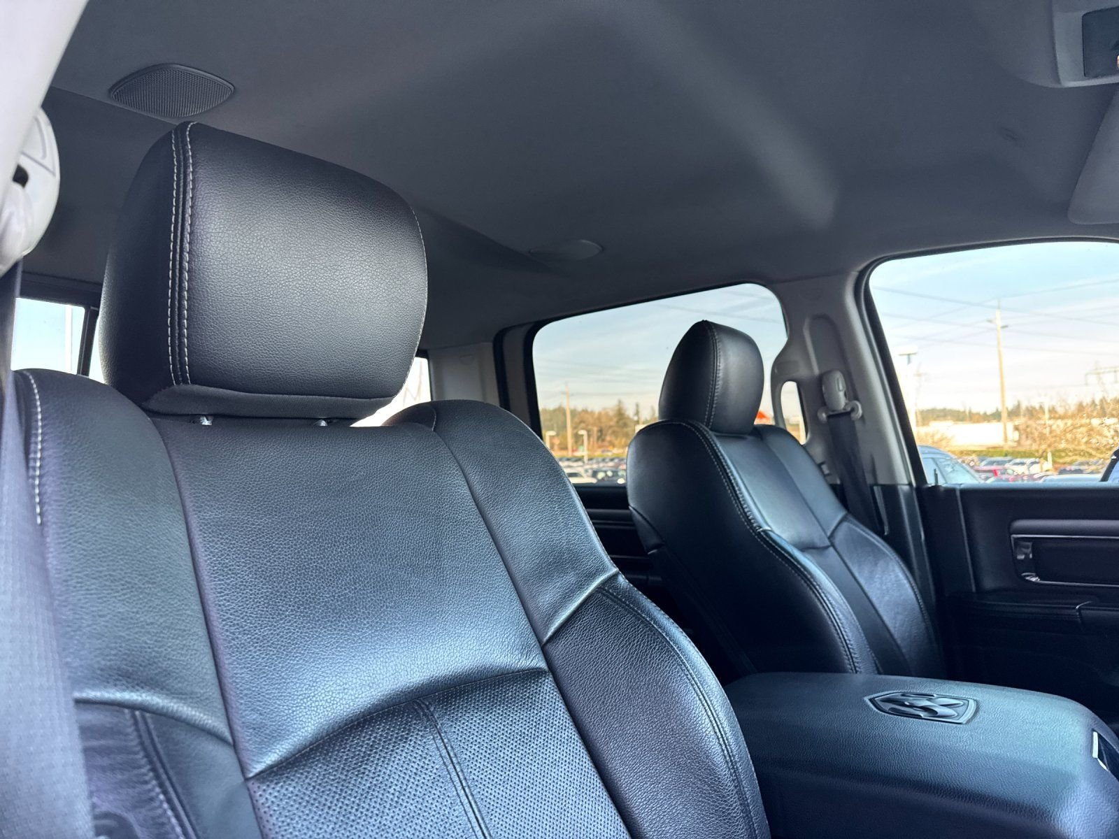 Used 2018 Bright Silver Clearcoat Metallic Ram Laramie image 15