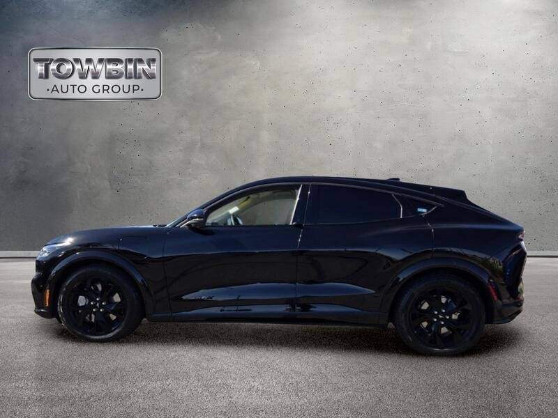 Used 2023 Shadow Black FORD PREMIUM AWD image 7