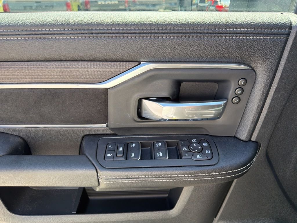New 2026 Ceramic Gray Clear-Coat Exterior Paint RAM Laramie image 16