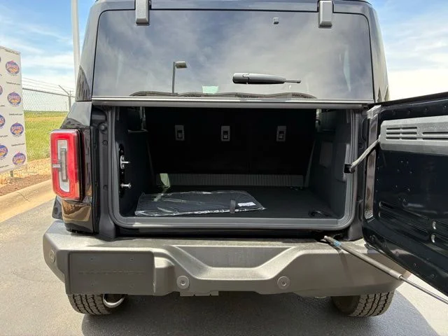 New 2026 Shadow Black Ford Outer Banks image 6