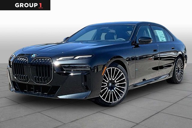 New 2026 BMW 740i RWD 4dr Car - In-Stock