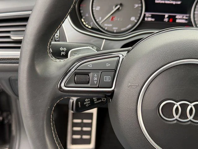 Used 2017  Audi 4.0T Prestige image 26