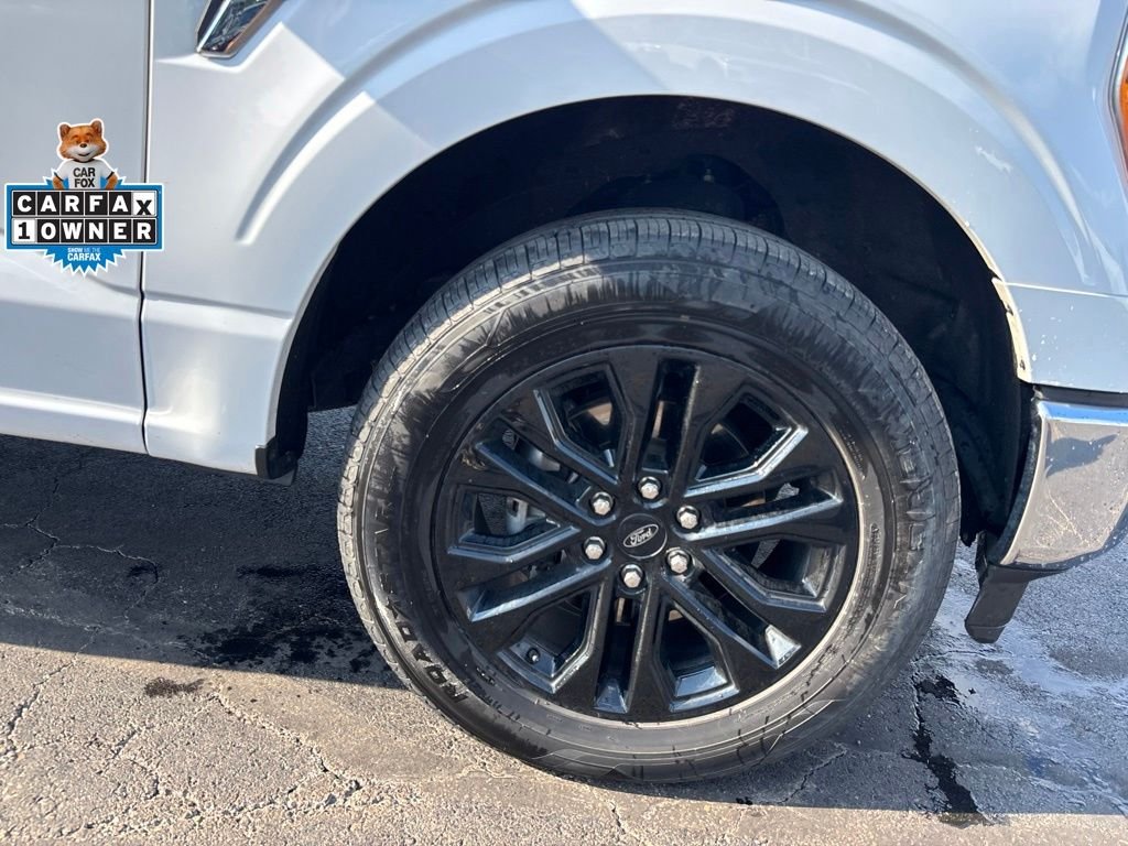 Used 2021 Oxford White Ford XLT image 12