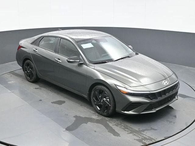 New 2026 Gray Hyundai SEL Sport Plus image 14