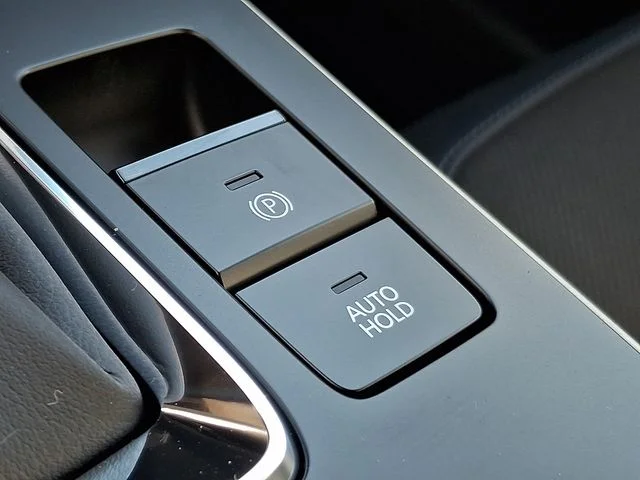 New 2026 White Mazda 2.5 S Select image 14