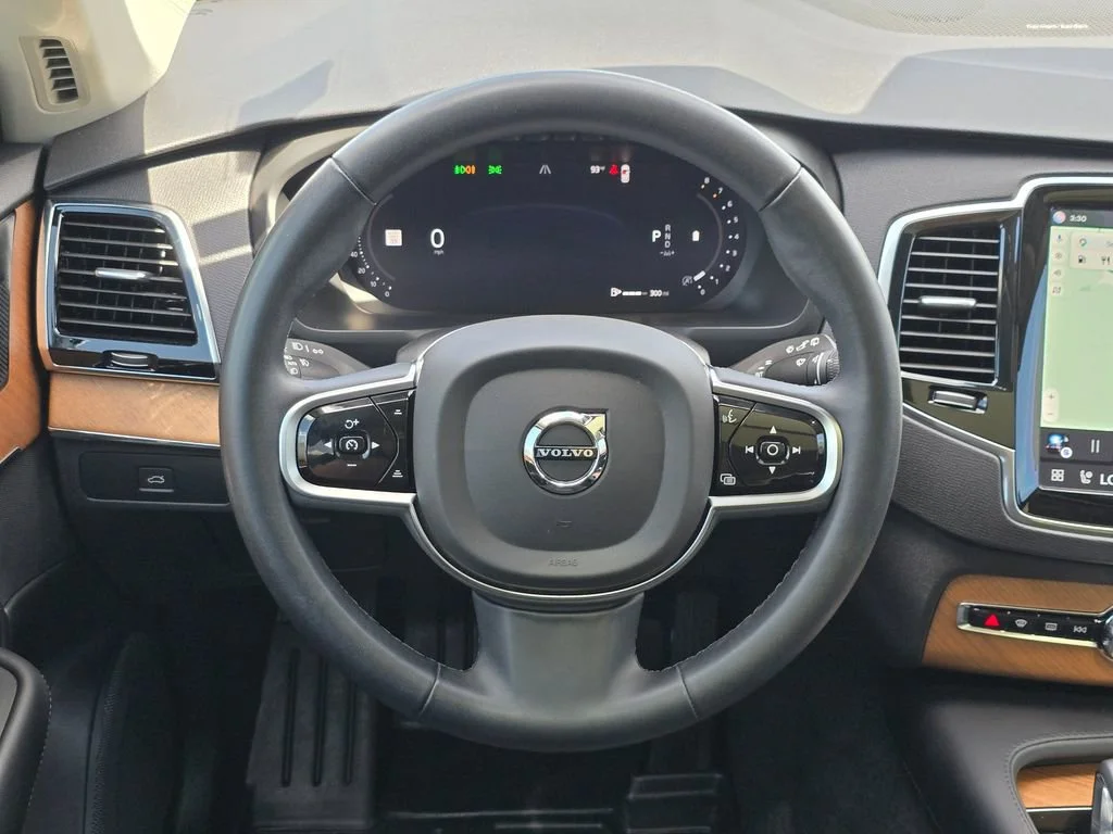 2023 Volvo XC90 Plus - Photo 7