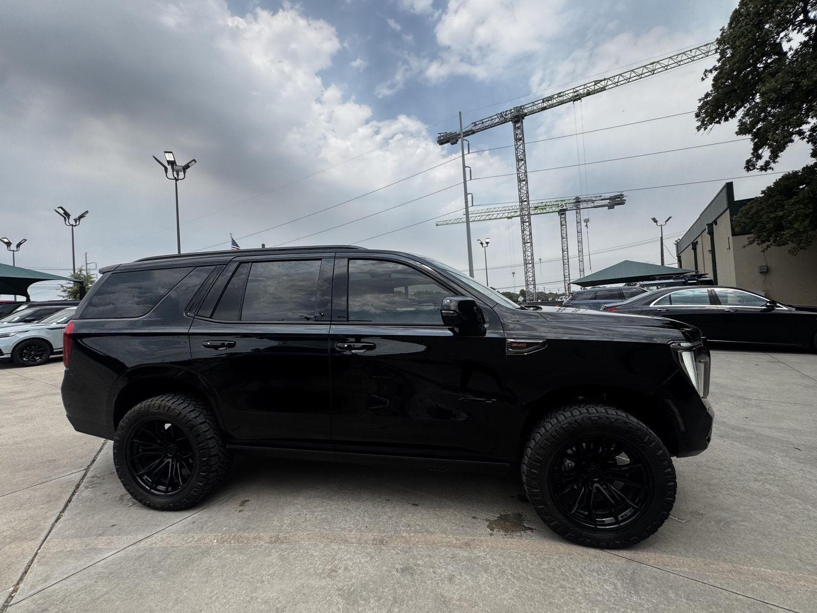Used 2026 Onyx Black GMC AT4 Ultimate image 11