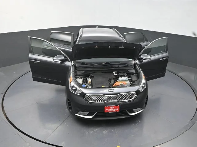 Used 2018 Gray Kia EX image 40