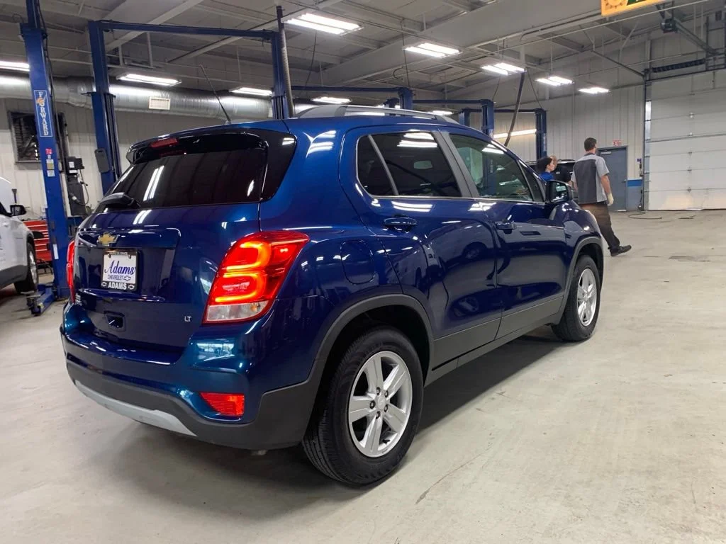 Used 2019 PACIFIC BLUE METALLIC Chevrolet LT image 8