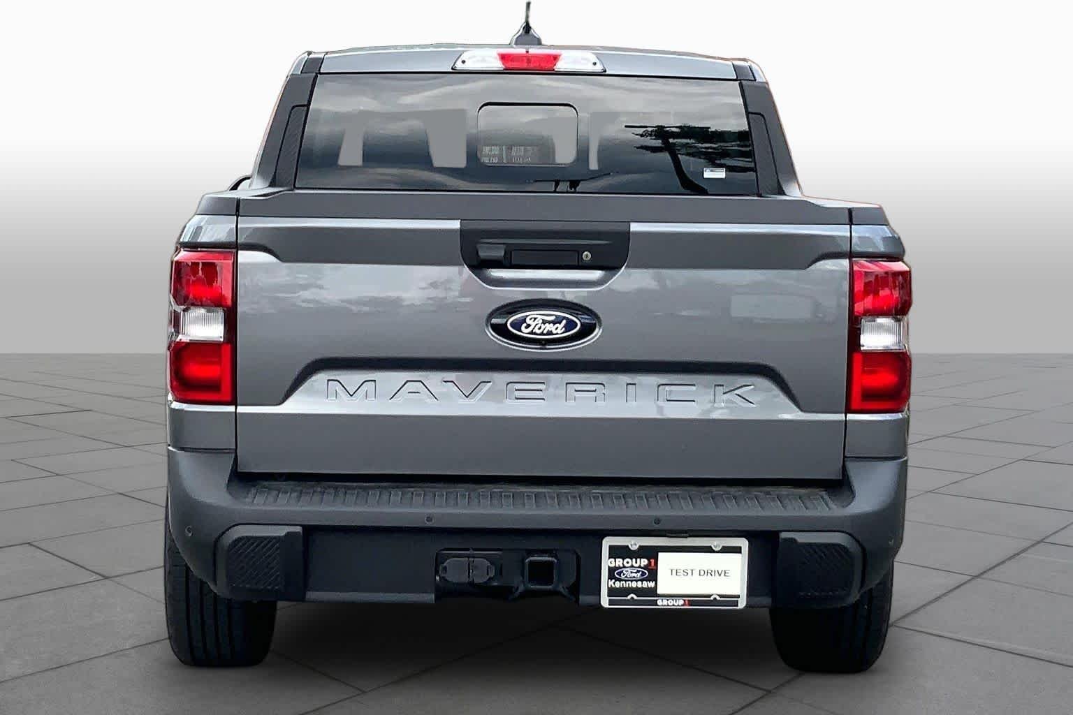 New 2026 Carbonized Gray Metallic Ford Lariat® image 4