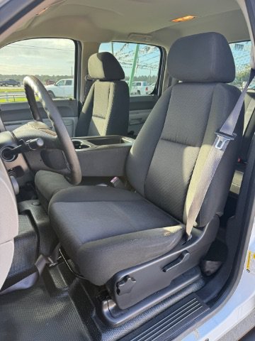Used 2013 Summit White Chevrolet Work Truck image 13