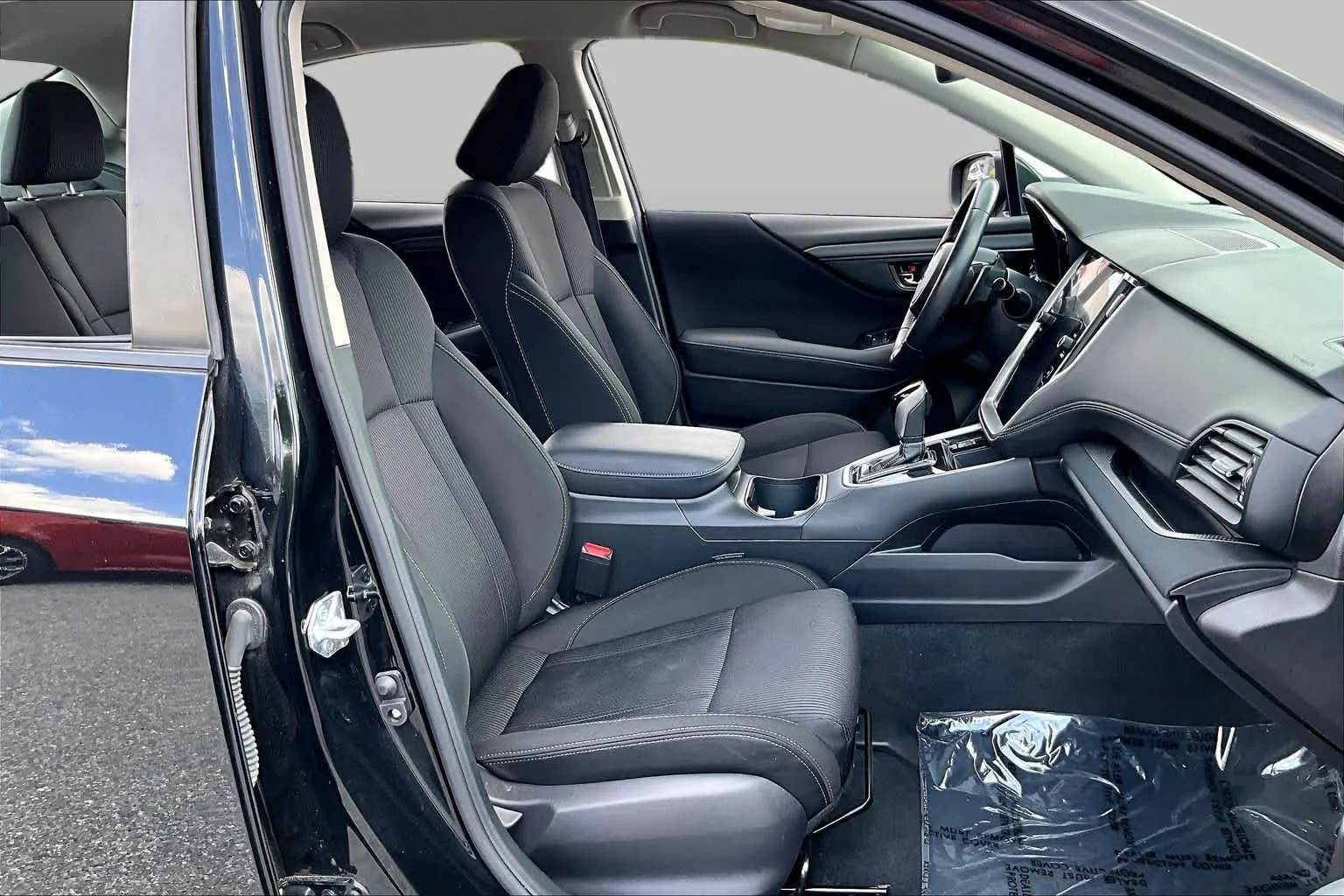 Used 2023 Crystal Black Silica Subaru Premium image 9