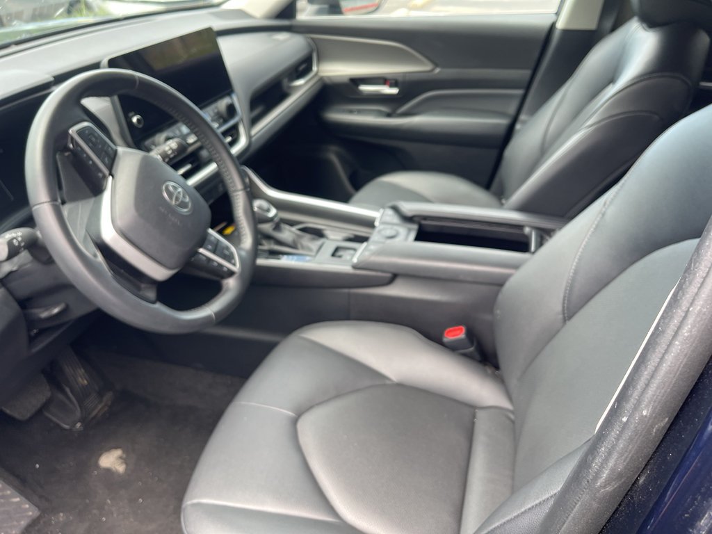 Used 2025 Blueprint Toyota XLE image 6