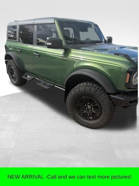 Used 2024 Green Ford Wildtrak image 1