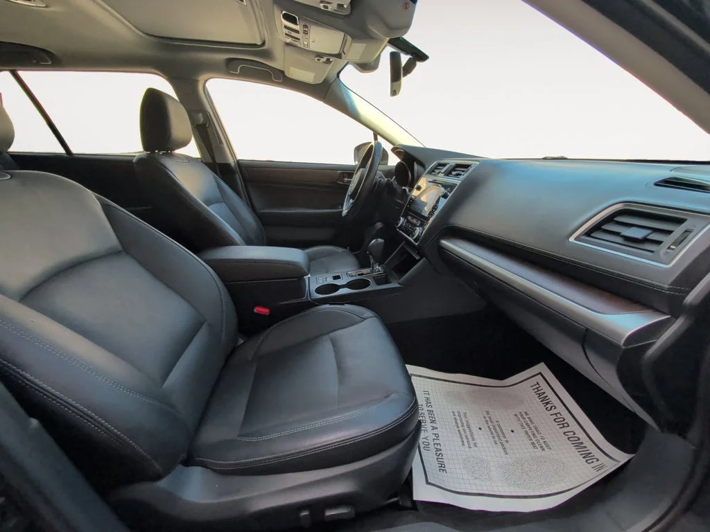 Used 2018 Black Subaru 2.5i image 15