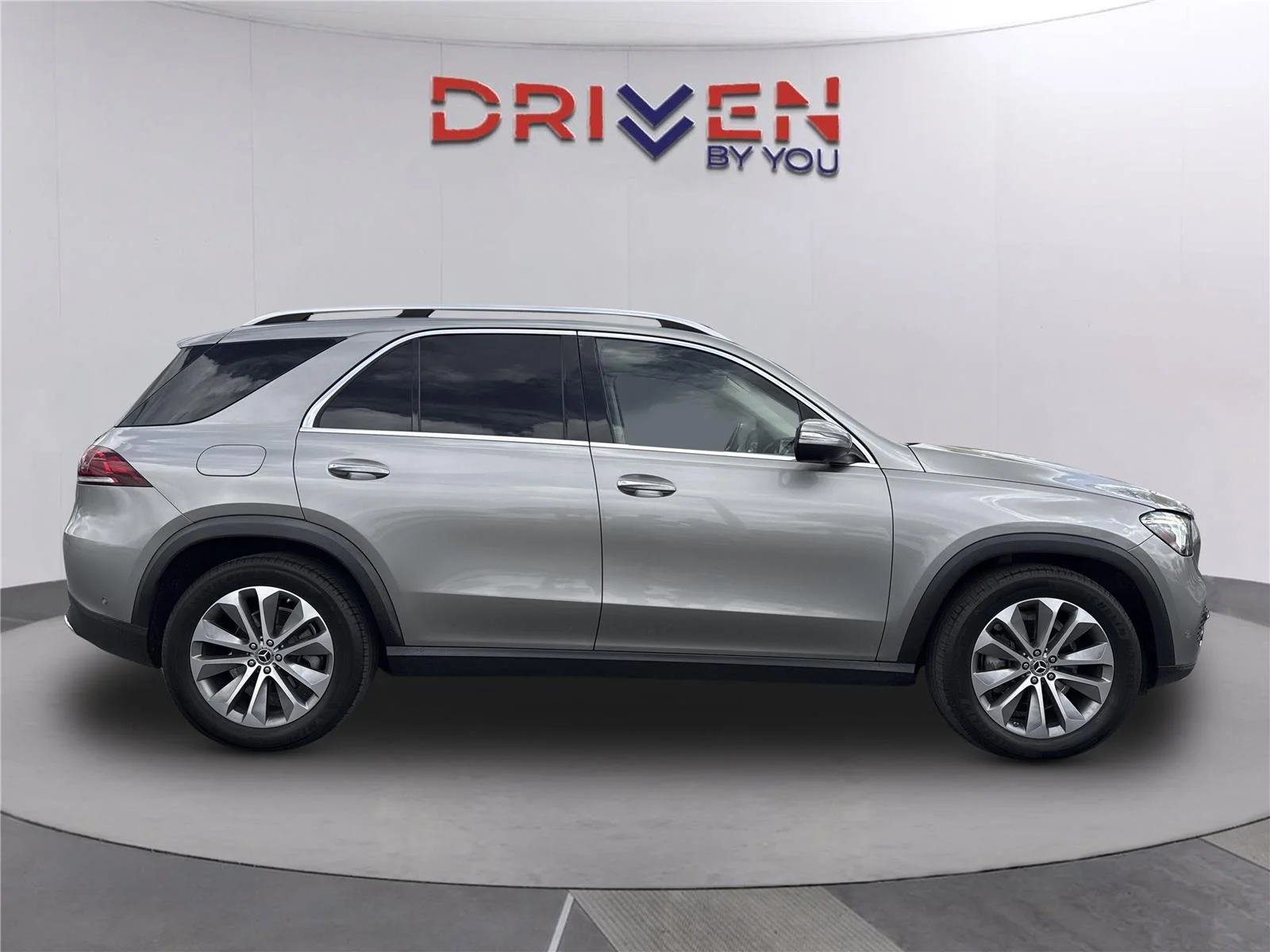 Used 2020 Iridium Silver Metallic Mercedes-Benz GLE 350 image 3