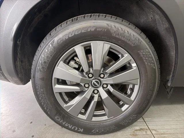 Used 2024 Deep Ocean Blue Pearl Nissan SV image 12
