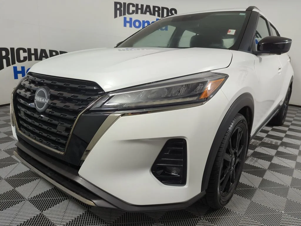 2022 Nissan Kicks 1.6 SR's photo