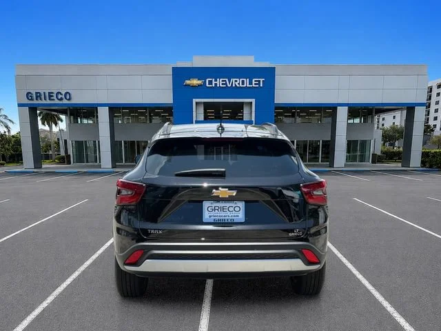 New 2026 Mosaic Black Metallic Chevrolet LT image 4