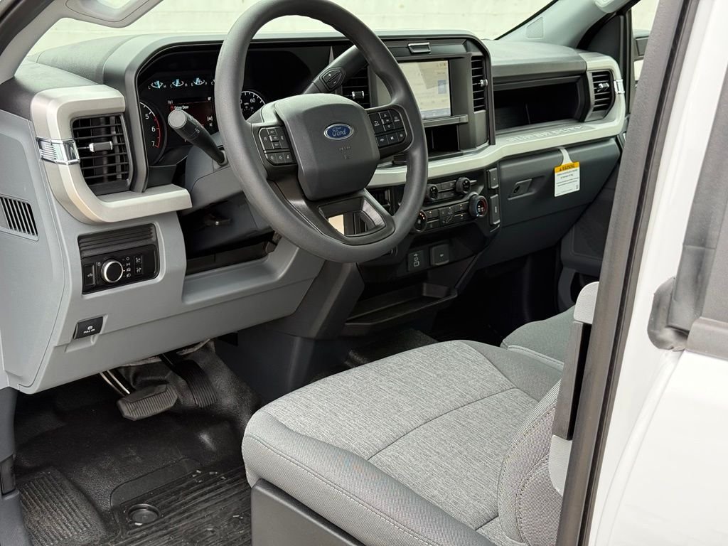 New 2026 Oxford White Ford F-250® XL image 6