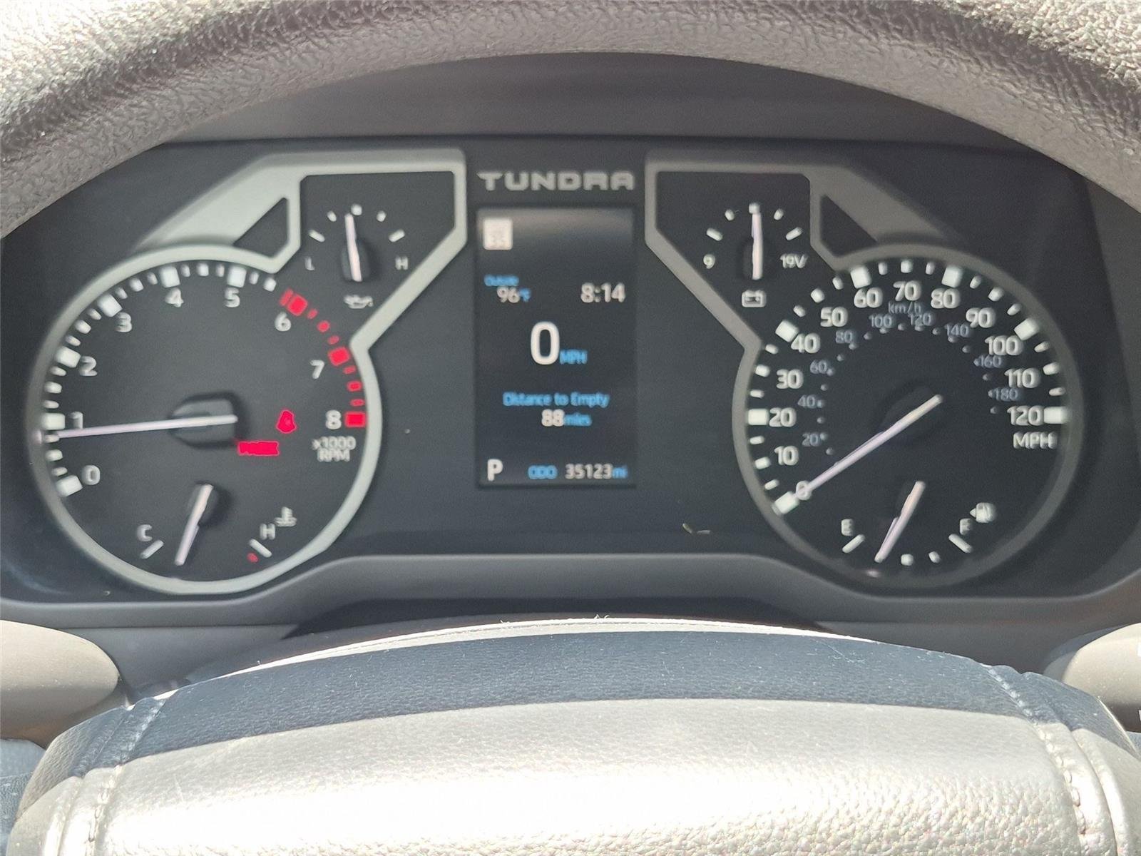 Used 2023 Ice Cap Toyota SR5 image 22