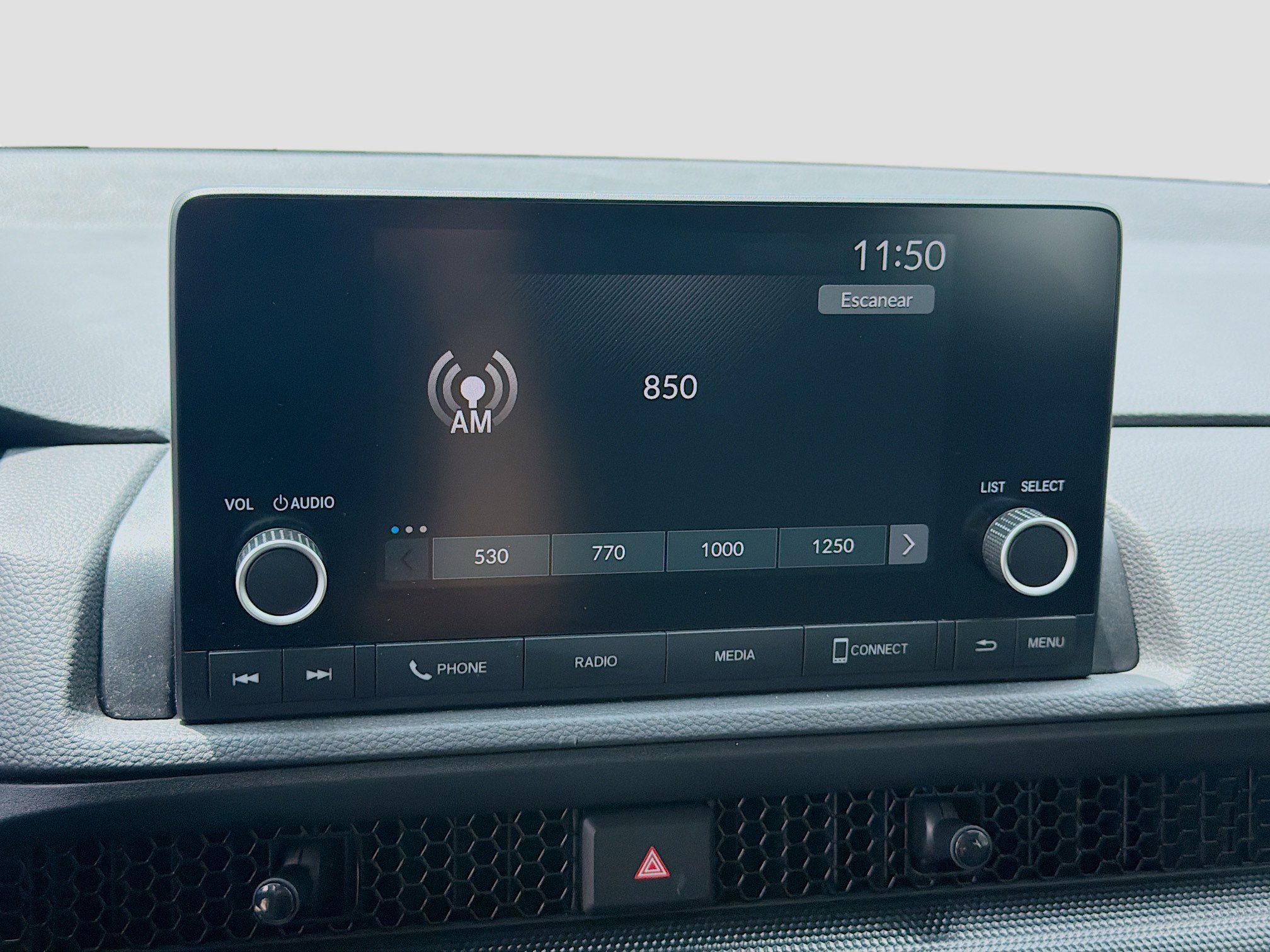 2024 Honda CR-V LX - Photo 13