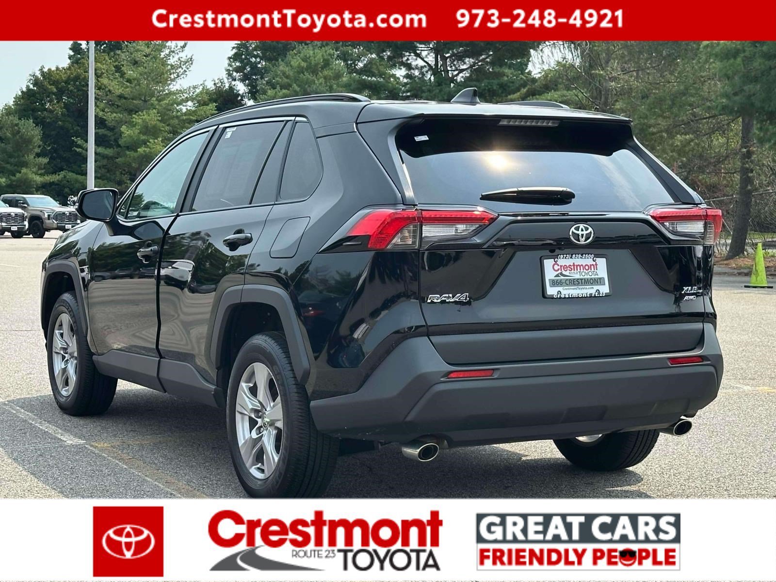 Certified Used 2025 Midnight Black Metallic Toyota XLE image 4